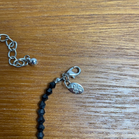 Pretty Black Beaded Necklace - Picture 4 of 6